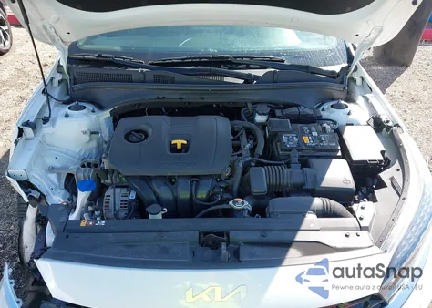 2022 Kia Forte Gt-Line z USA, uszkodzony, nr VIN 3KPF54AD6NE494870